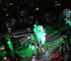 White Polar Bear for Children's Kids Parties in Athens. Order a greeting from a polar bear in Athens. Polar bear for birthday. polar bear in Athens. Order a Polar Bear for children's kids parties. Animator White Polar Bear for a Children's kids Party in Athens. Mascotte White Polar Bear at a kids children's party. Gift Delivery. Polar bear.